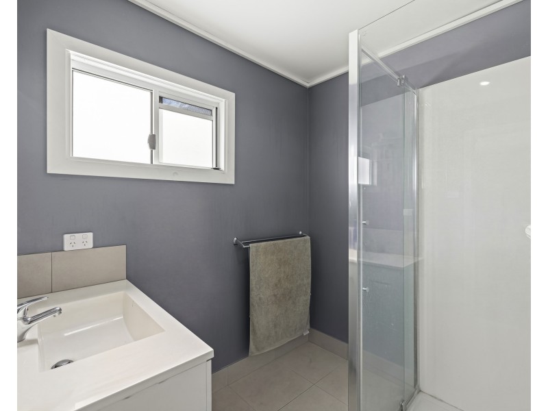 3 Vanity Street, Rockville QLD 4350