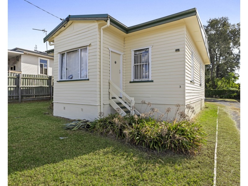 3 Vanity Street, Rockville QLD 4350