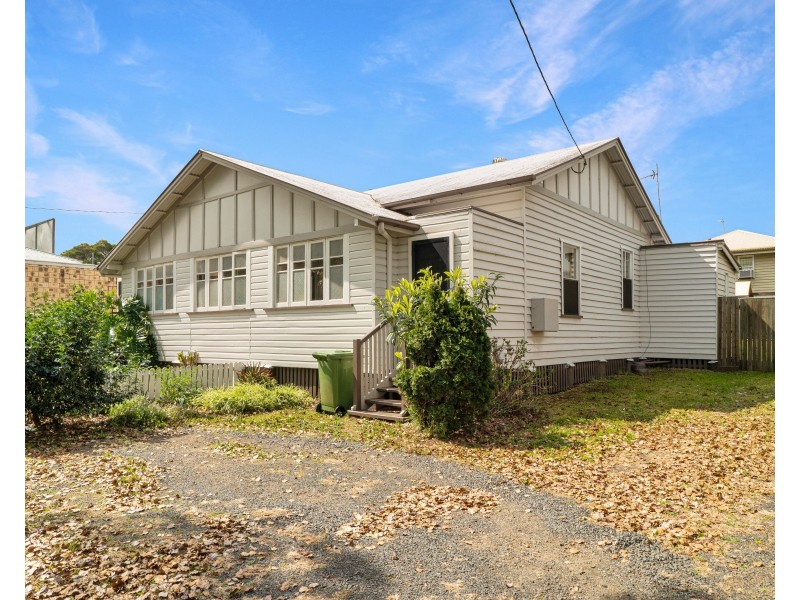 Unit 2/86 Hume Street, North Toowoomba QLD 4350