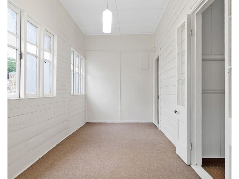 Unit 2/86 Hume Street, North Toowoomba QLD 4350