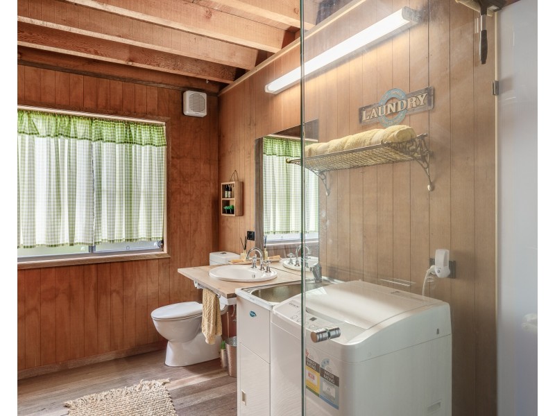 207/3143 Esk Hampton Road, Ravensbourne QLD 4352