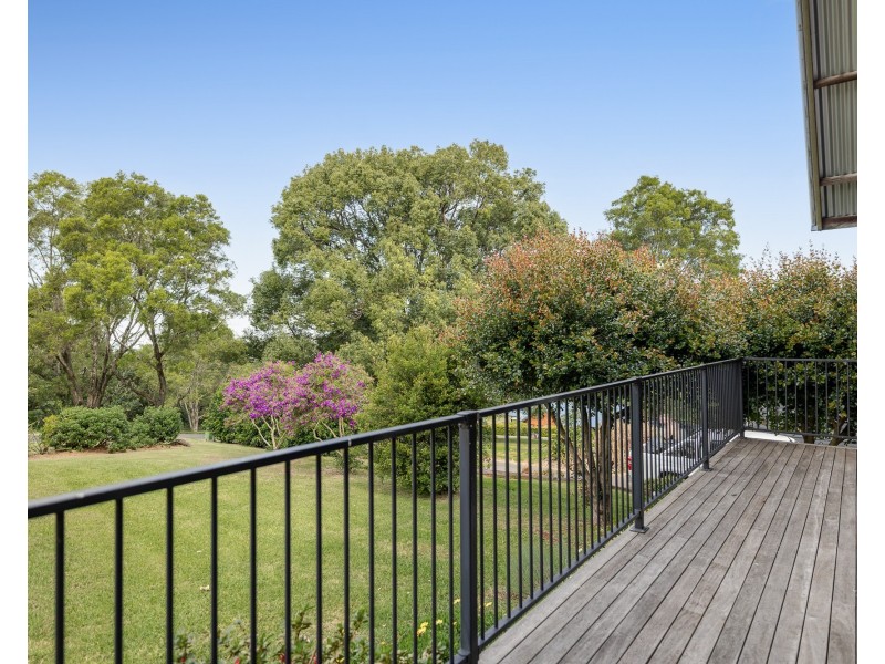 207/3143 Esk Hampton Road, Ravensbourne QLD 4352