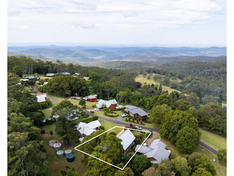 207/3143 Esk Hampton Road, Ravensbourne QLD 4352