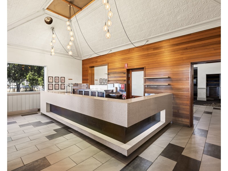 70 Russell Street, Toowoomba City QLD 4350