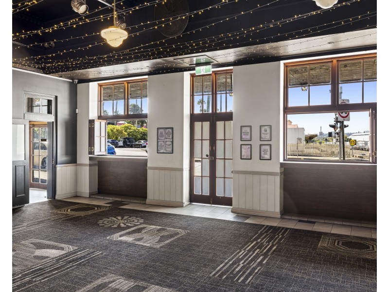 70 Russell Street, Toowoomba City QLD 4350