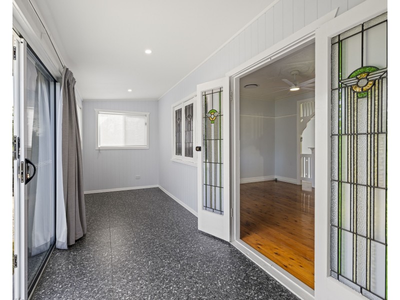 100 Water Street South, South Toowoomba QLD 4350