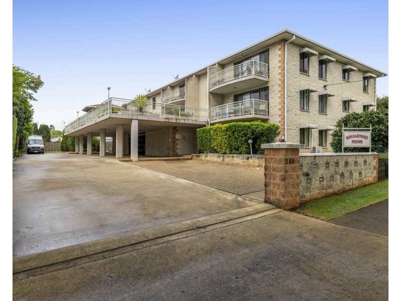 Unit 8/208 Hume Street, South Toowoomba QLD 4350