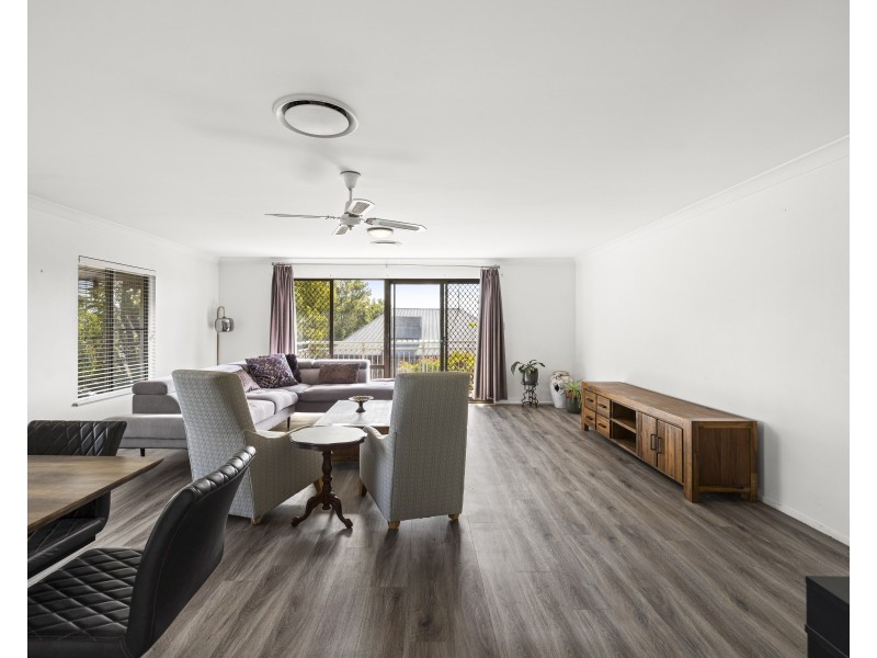 Unit 8/208 Hume Street, South Toowoomba QLD 4350