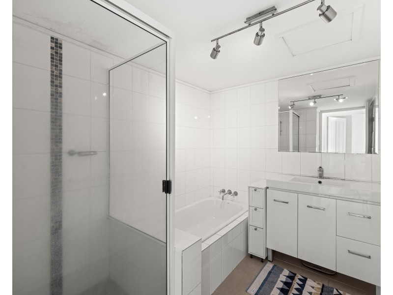 Unit 8/208 Hume Street, South Toowoomba QLD 4350