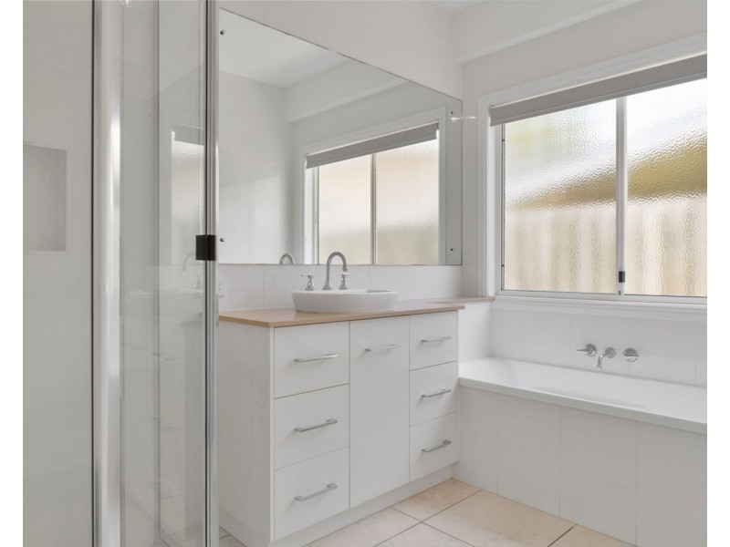 4A Allan Street, North Toowoomba QLD 4350