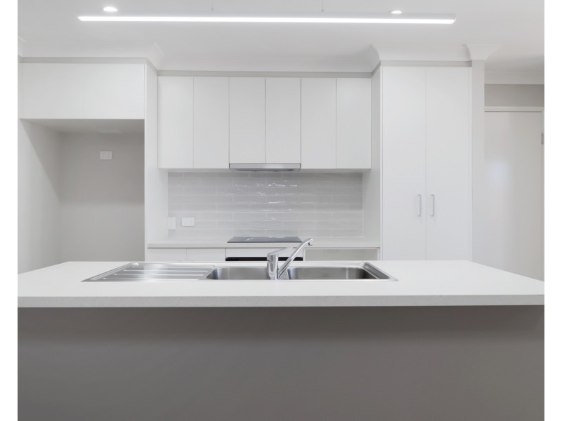 Unit 3/16 Whichello Street, Newtown QLD 4350