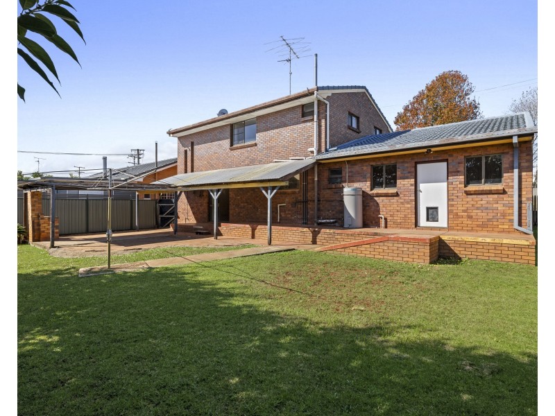 91 High Street, Rangeville QLD 4350