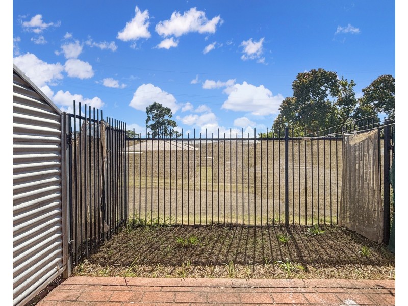 21/14 Fanny Street, Newtown QLD 4350