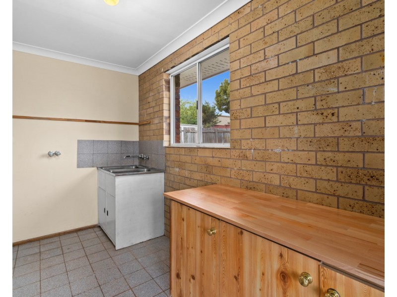 3 Sapphire Court, Kearneys Spring QLD 4350
