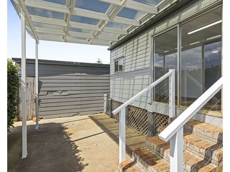 15 Seaton Street, South Toowoomba QLD 4350