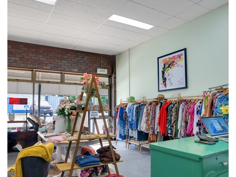 Shop 6/656 Toowoomba Connection Road, Withcott QLD 4352