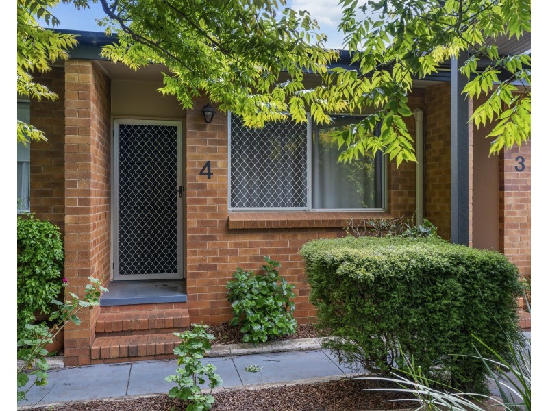 Unit 4/2 Long Street, Rangeville QLD 4350