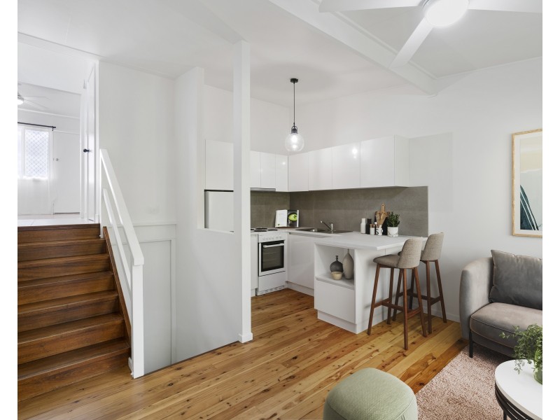 Unit 4/2 Long Street, Rangeville QLD 4350