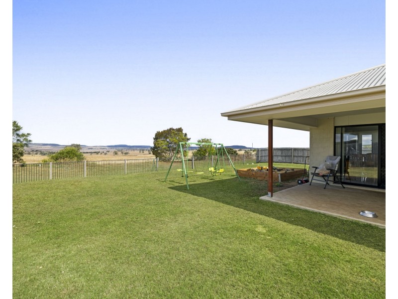 20 Kensei Street, Wyreema QLD 4352