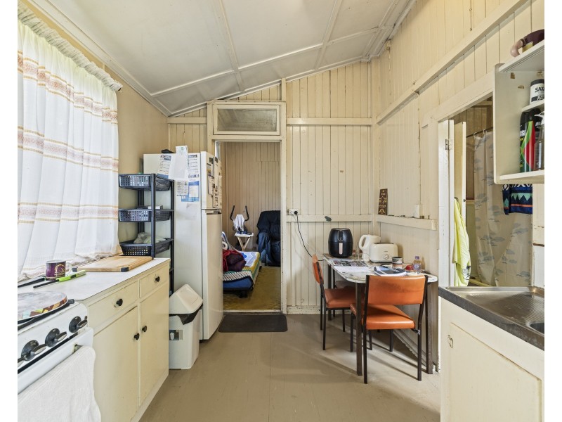 135 Bridge Street, North Toowoomba QLD 4350