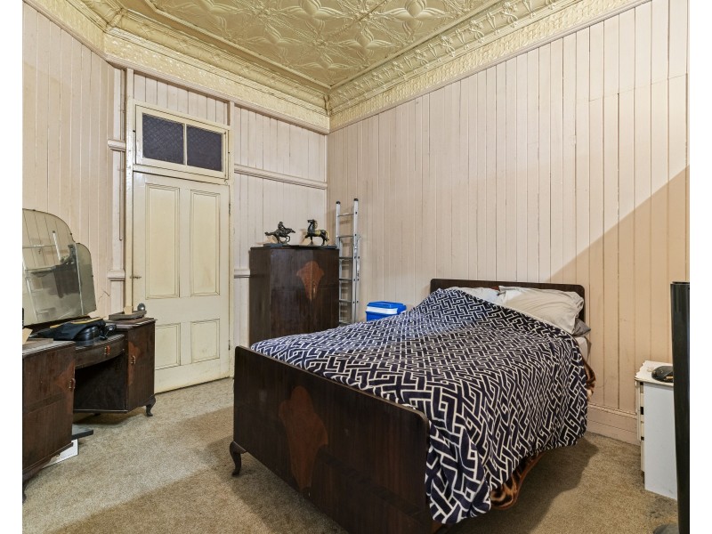 135 Bridge Street, North Toowoomba QLD 4350