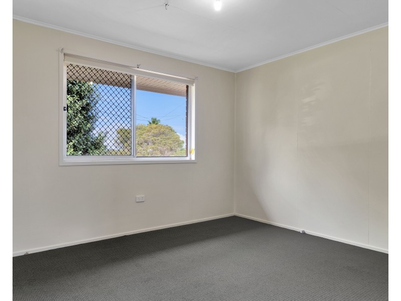 10 Charter Crescent, Rockville QLD 4350