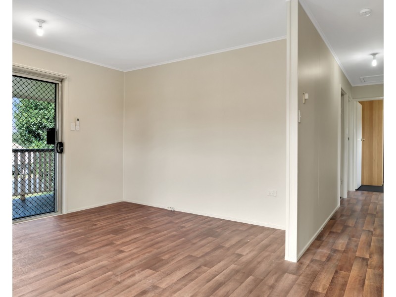 10 Charter Crescent, Rockville QLD 4350