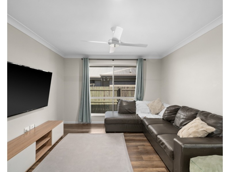 112 Magpie Drive, Cambooya QLD 4358