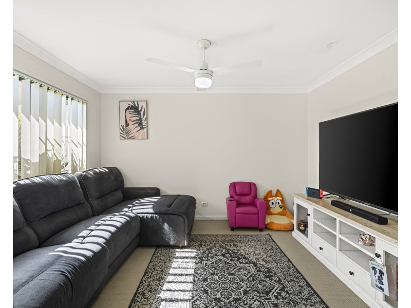 32 Tarcoola Street, Wyreema QLD 4352