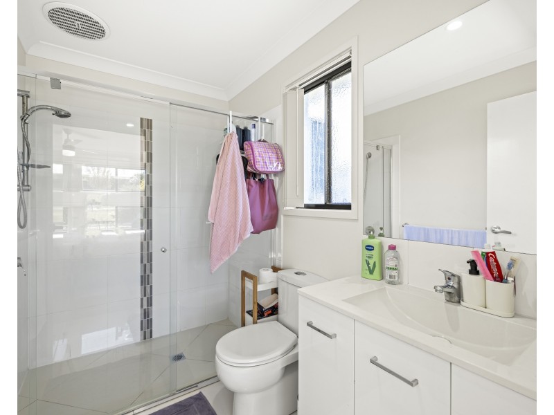 32 Tarcoola Street, Wyreema QLD 4352