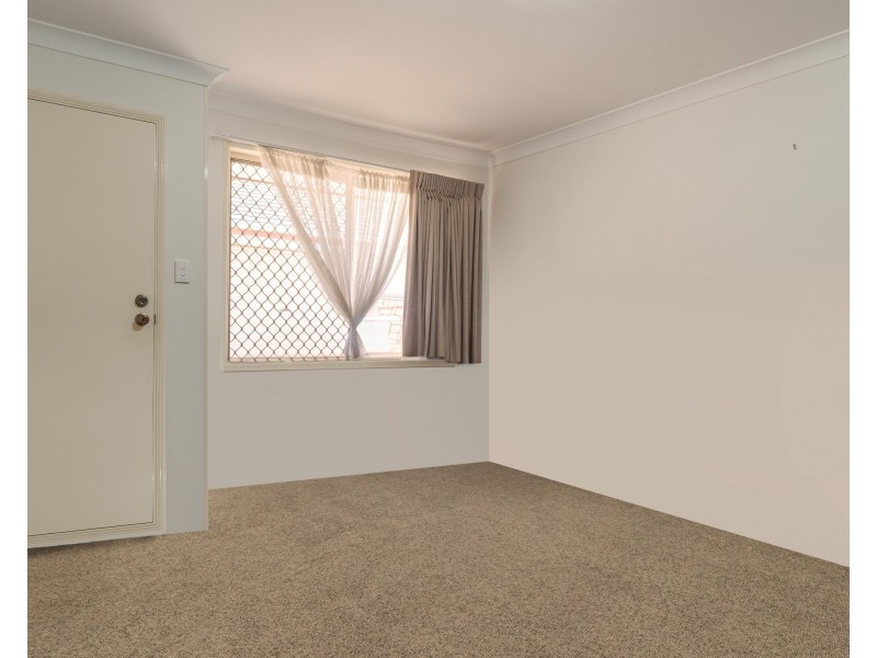 Unit 5/299 James Street, Newtown QLD 4350