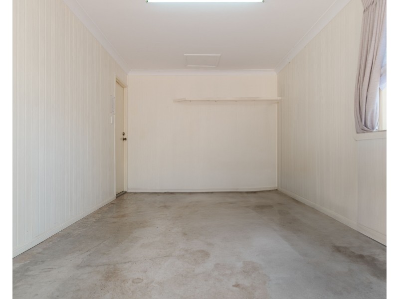 Unit 5/299 James Street, Newtown QLD 4350