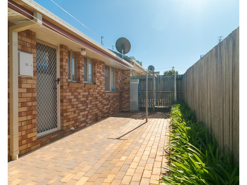 Unit 5/299 James Street, Newtown QLD 4350