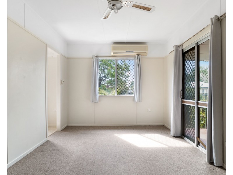 30 Buckland Street, Harristown QLD 4350