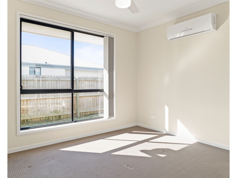 2 Carnamah Street, Cambooya QLD 4358