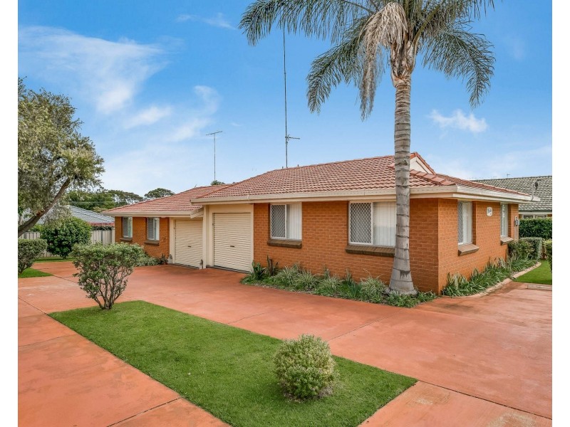 1/5 Loudon Street, South Toowoomba QLD 4350