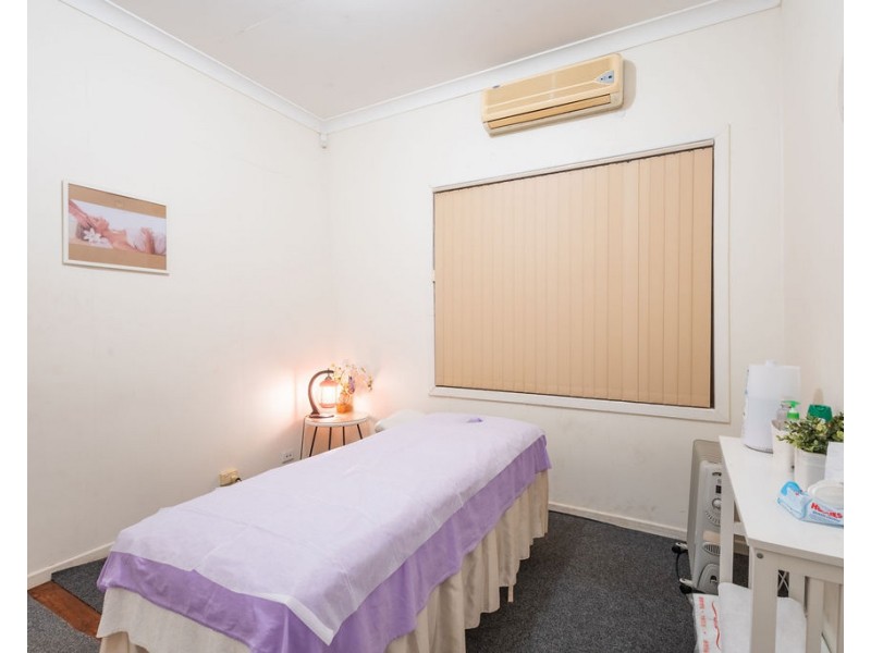 8 Station Street, Toowoomba City QLD 4350