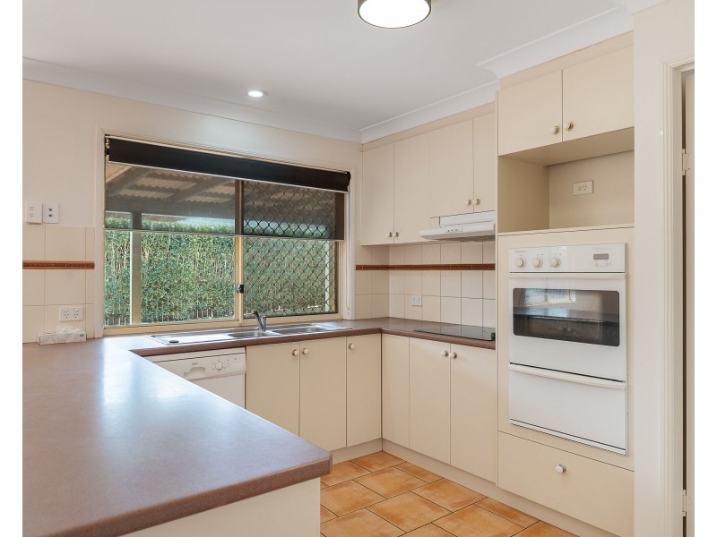 93 Hursley Road, Glenvale QLD 4350
