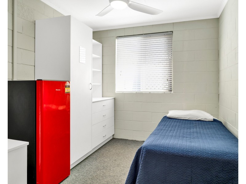 Room 5/3 Rens Street, Toowoomba City QLD 4350