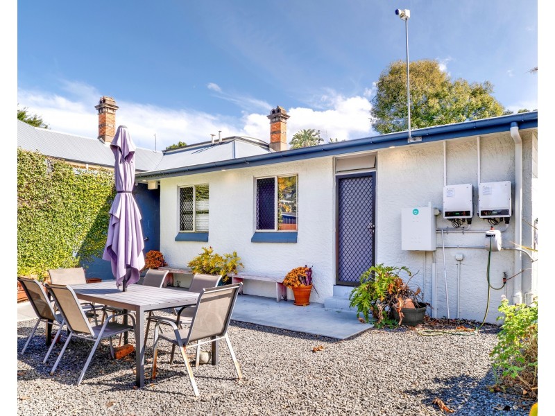 Room 5/3 Rens Street, Toowoomba City QLD 4350