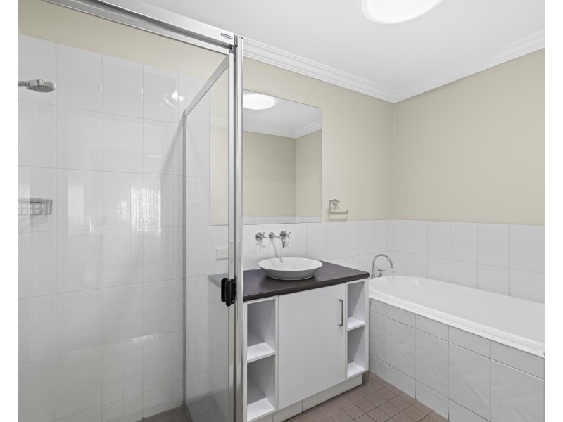 Unit 2/66 Drummond Street, Rangeville QLD 4350