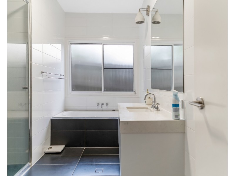 Unit 2/47A South Street, Rangeville QLD 4350