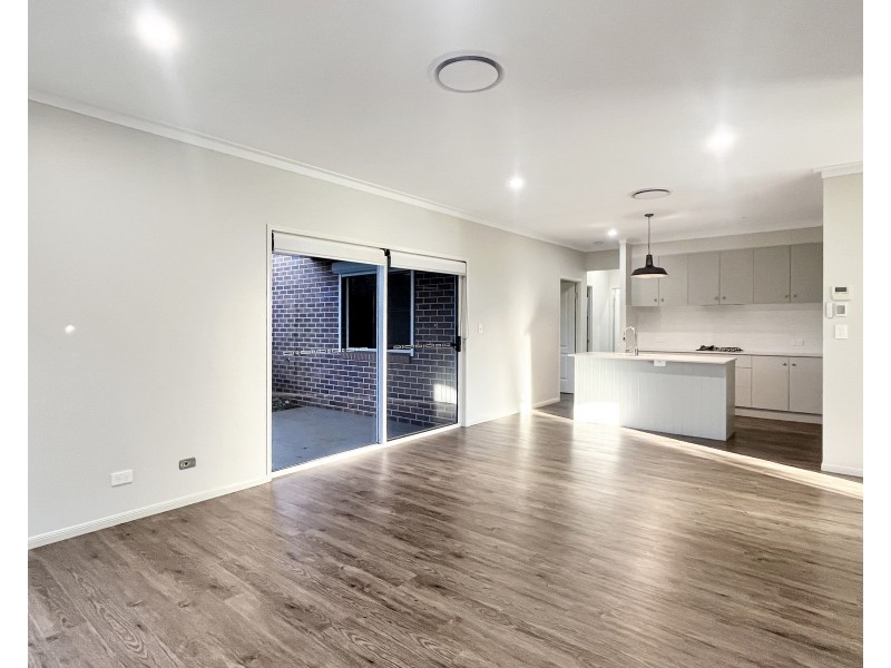Unit 1/224 Hume Street, South Toowoomba QLD 4350