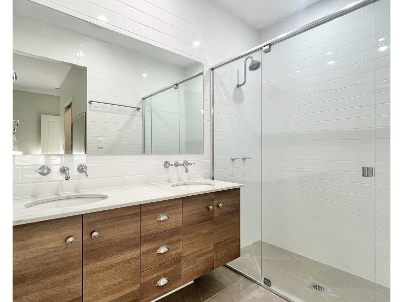 Unit 1/224 Hume Street, South Toowoomba QLD 4350