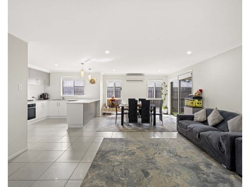 41 Entabeni Drive, Kearneys Spring QLD 4350