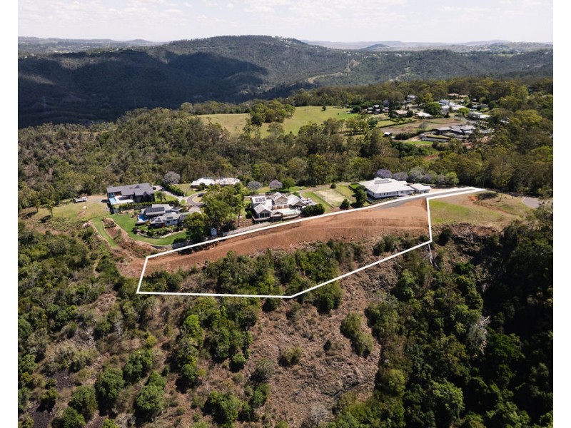 2B Mcstay Street, Middle Ridge QLD 4350