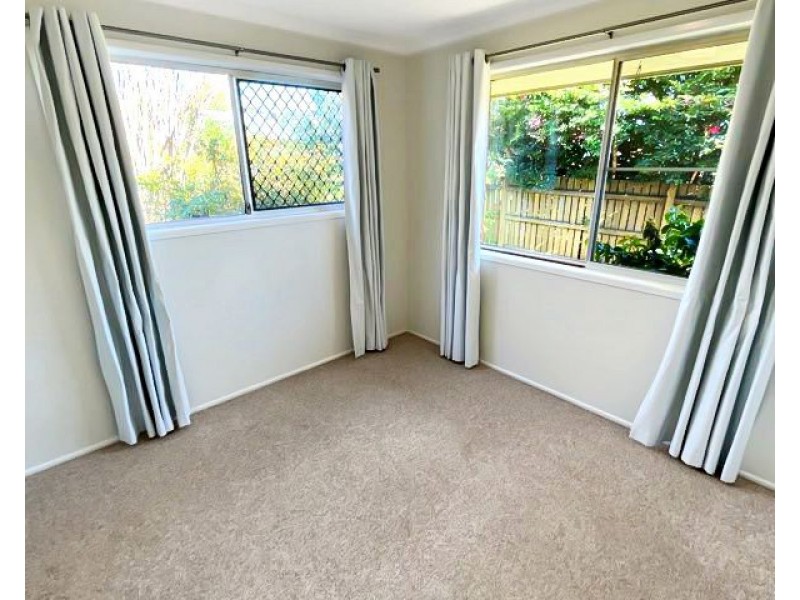 Unit 2/102 Alderley Street, Rangeville QLD 4350