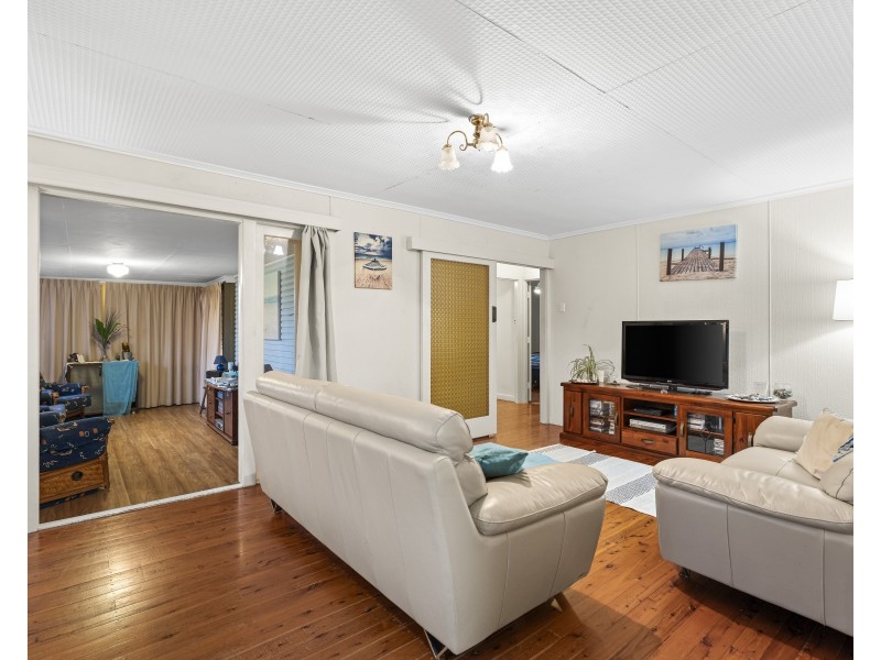 44 Tara Street, Wilsonton QLD 4350