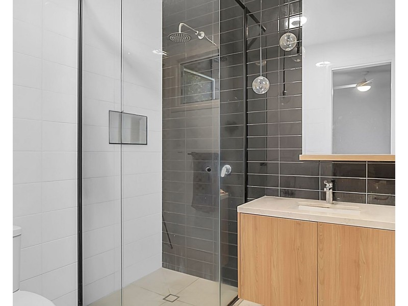 Unit 1/47A South Street, Rangeville QLD 4350