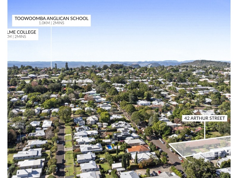 Unit 4/42 Arthur Street, East Toowoomba QLD 4350